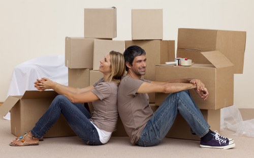 Brixton neighbourhood access and parking considerations for moving vans